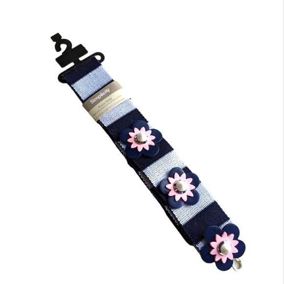 Simplicity Purse  Cell Phone Strap Stripes Color Block Flower Clips Crafts Arts - Picture 1 of 7